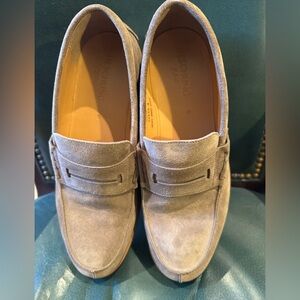 HESCHUNG TAN SUEDE LOAFER